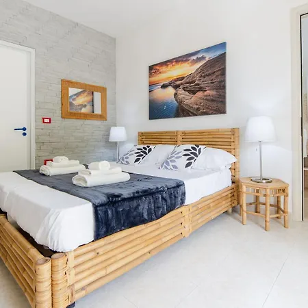 Baia - Summer ゲストハウス 3*