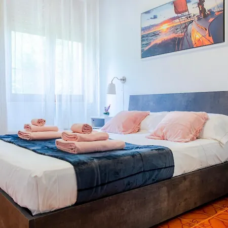 ゲストハウス Baia - Summer ガリポリ