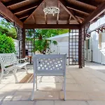 Baia - Summer Πανσιόν Gallipoli
